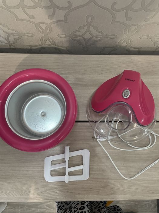 Продам мороженицу Tiffany