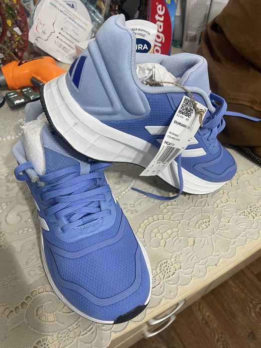 Мужские очень стильные кроссовки