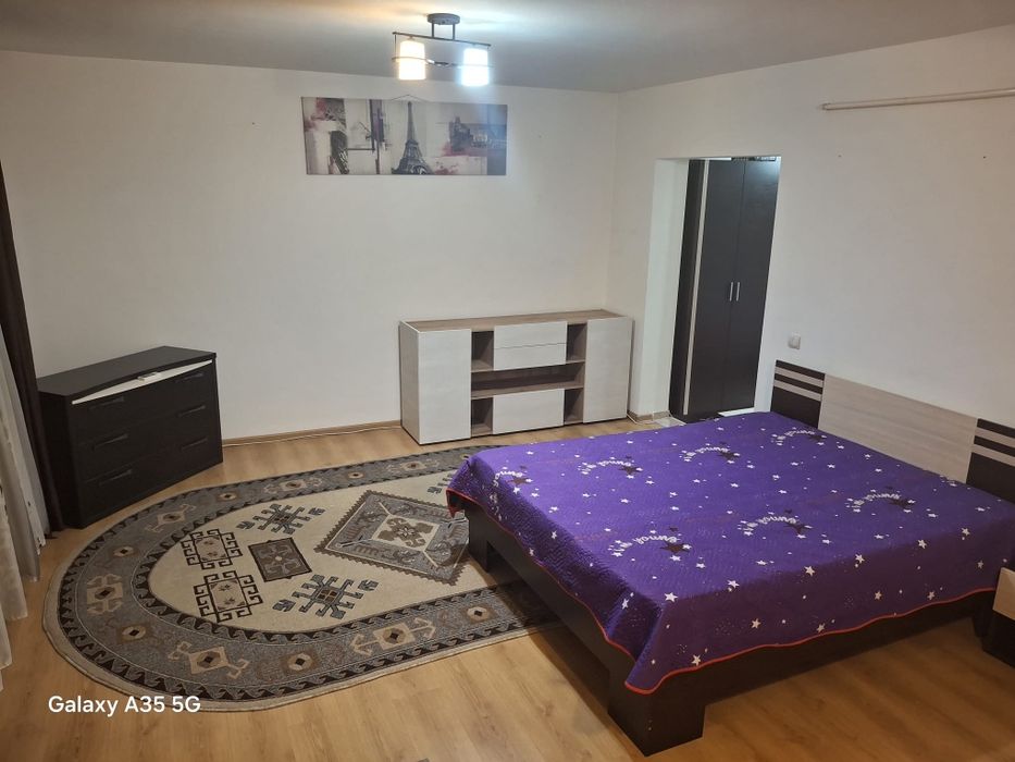 Apartament de închiriat