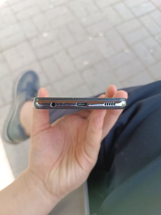 Самсунг Галакси а 72