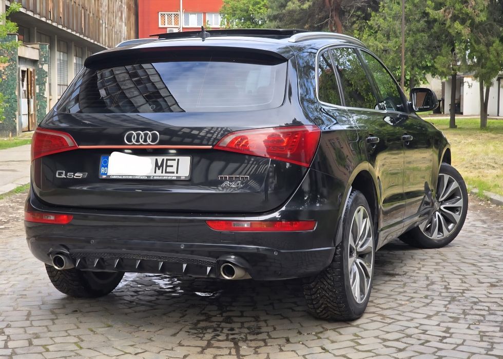 Audi Q5 S-LINE INT-EXT , FULL , Quattro , Panoramică , Distronic , H&K , Automată , Piele , 2.0Tfsi 211cp