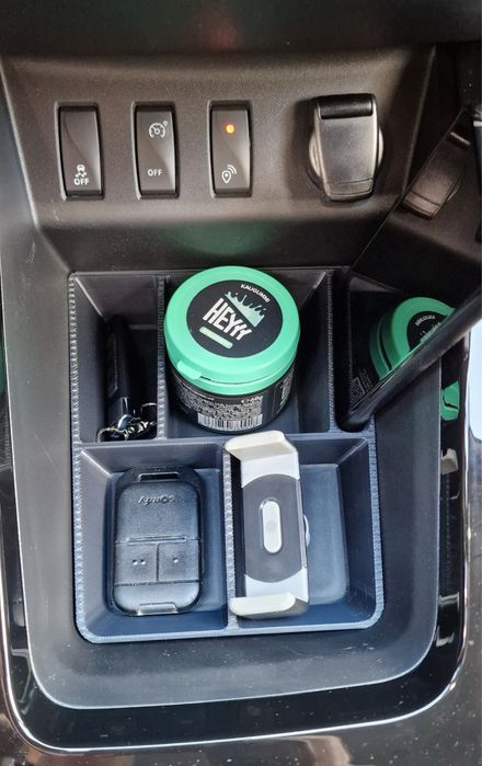 Vand organizator consola Dacia Spring