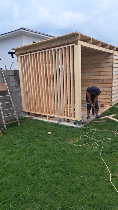 Vând foișoare de gradina