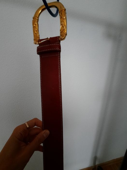 Curea din piele Escada