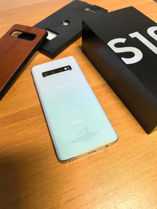 Samsung S10 128gb cu 8ram