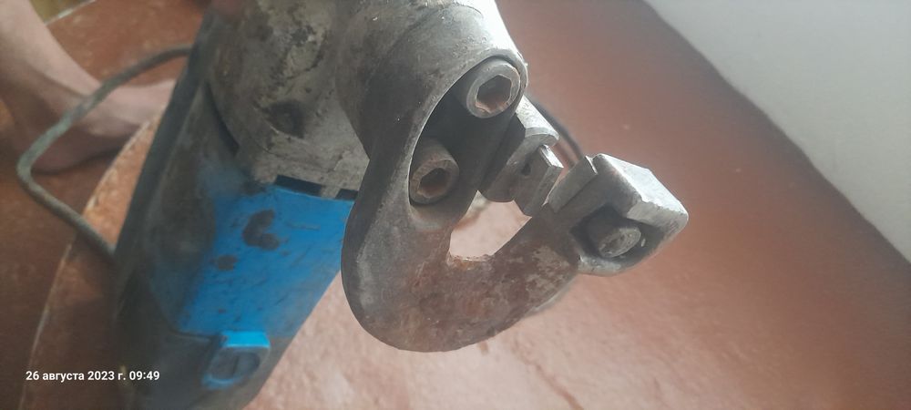 Электроножницы для листового металла