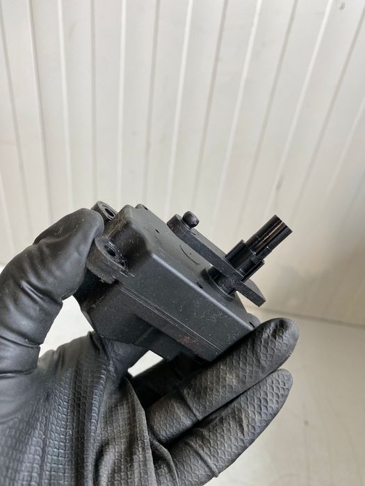Motoras clapeta aeroterma clima Volvo XC90 XC70 S80 V70 S60R 30676510 8623355
