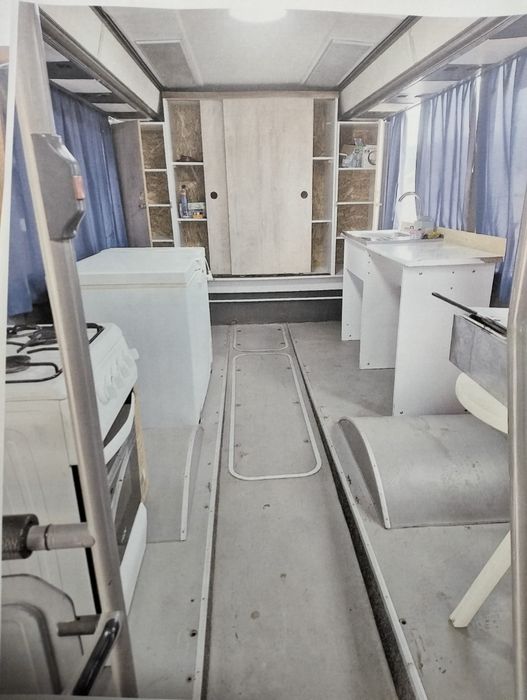 Autobuz fast-food +terasă