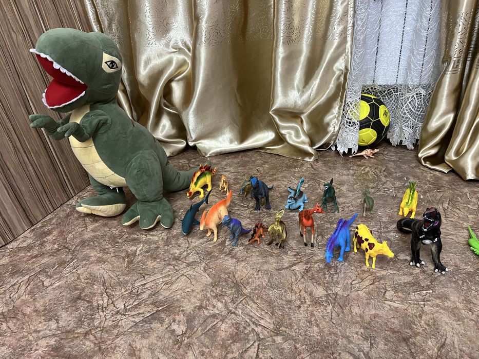 динозаврлар барлығы 20.000 тг