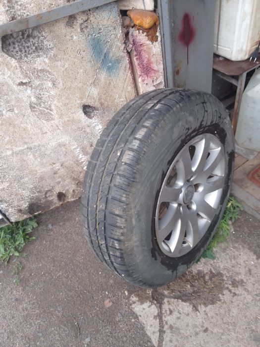 Продам колеса с дисками