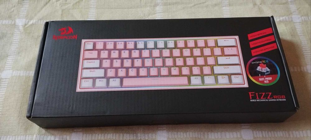Нова клавиатура Redragon K617 Fizz RGB – Pink Fizz