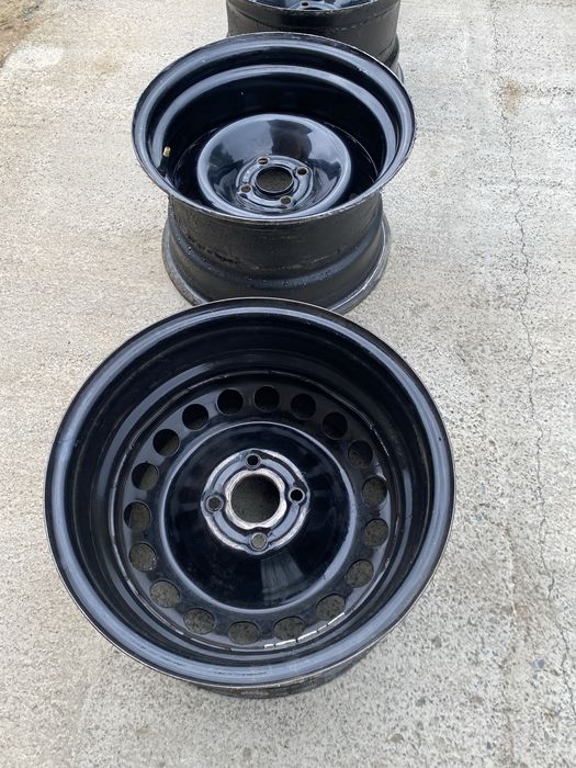R15  4/100 Razvarka diska sotiladi