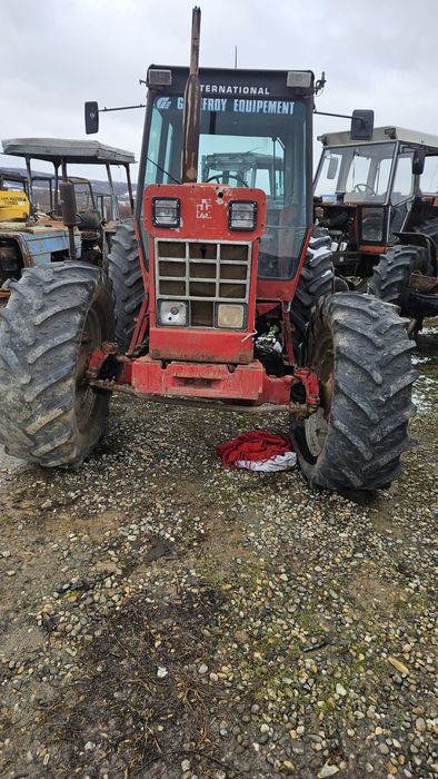 Piese tractor international 1055