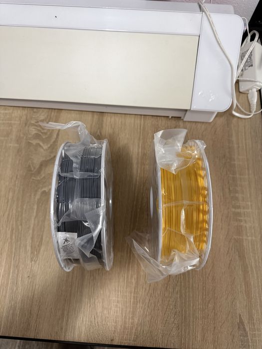 Imprimanta 3D Bambu Lab P1S + AMS + Accesorii + 5 role filament - 451 ore functionare