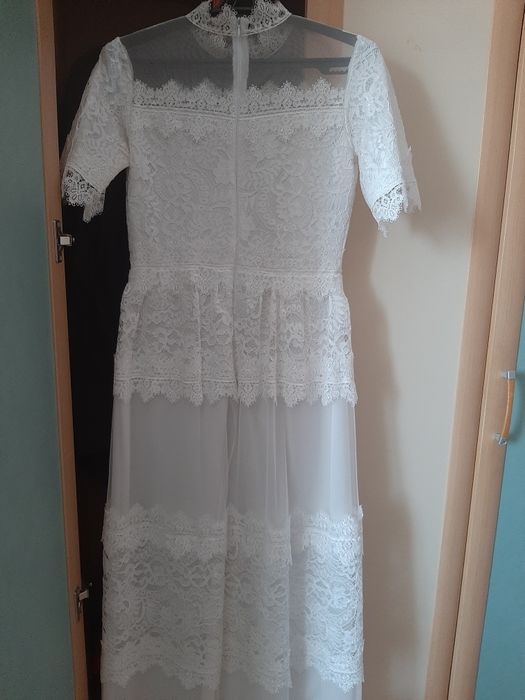 Продам белое платье, шубу мутон