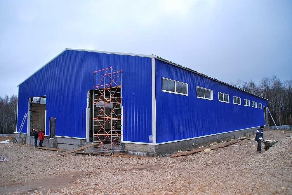 Ангар из сэндвич-панелей