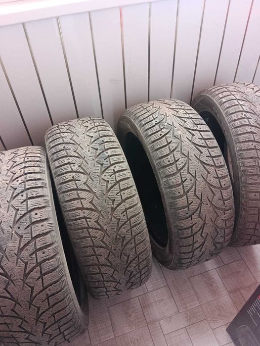 Продам шины б/у.