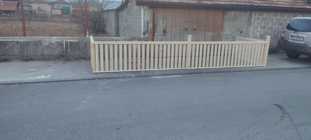Дървен парапет по размер