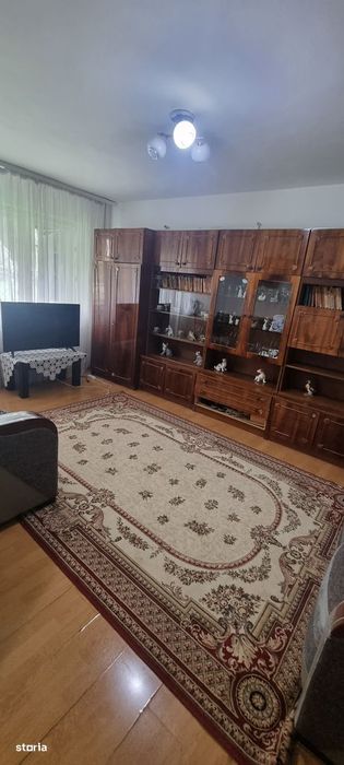 Apartament 3 camere decomandat zona Campus Constanța