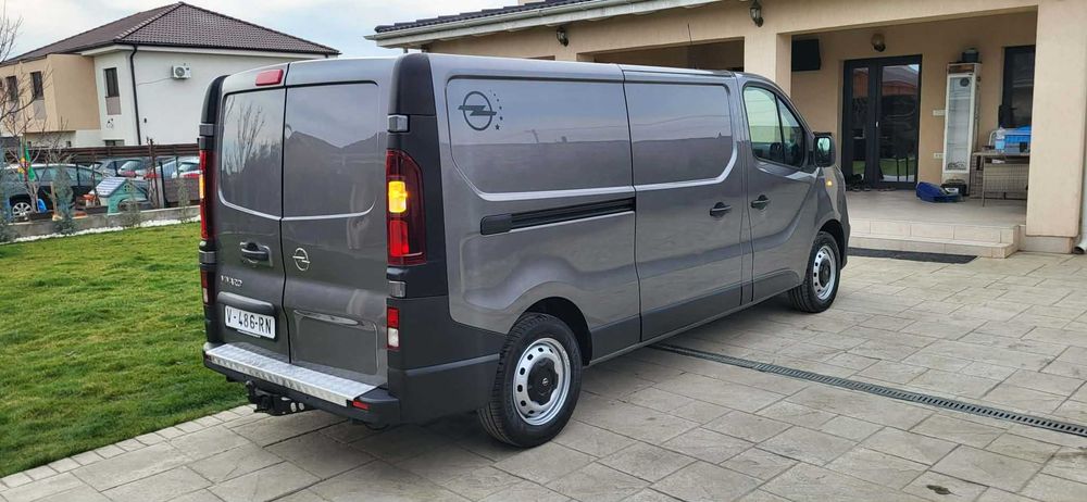Opel Vivaro Model Extra Lung Euro 6