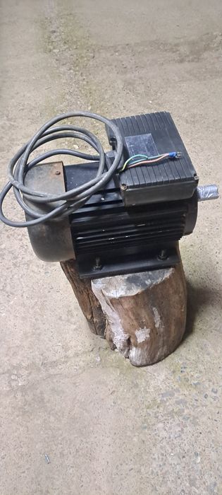 Электродвигатель 230В