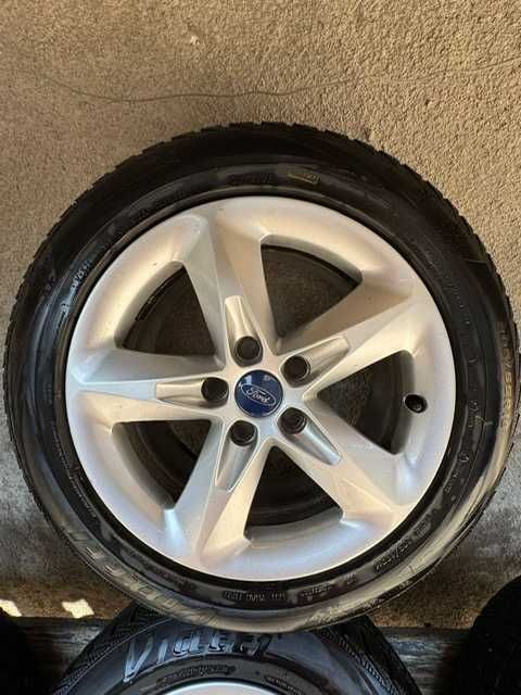 Vand Jenti Ford+Anvelope Iarna Viatti Brina 205/55/16