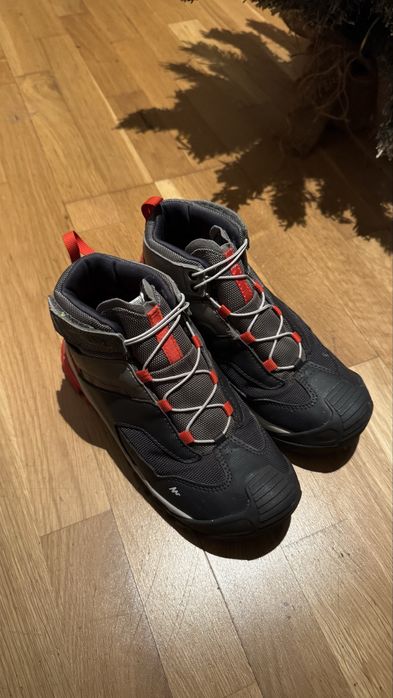 Ghete Quechua CrossRock marimea 34 Ca NOI!