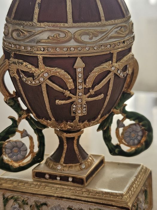 Caseta bijuterii stil Faberge