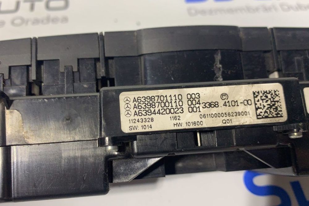 Bloc lumini avarii A6398701110 Mercedes Vito W639 2.2 2003-2010