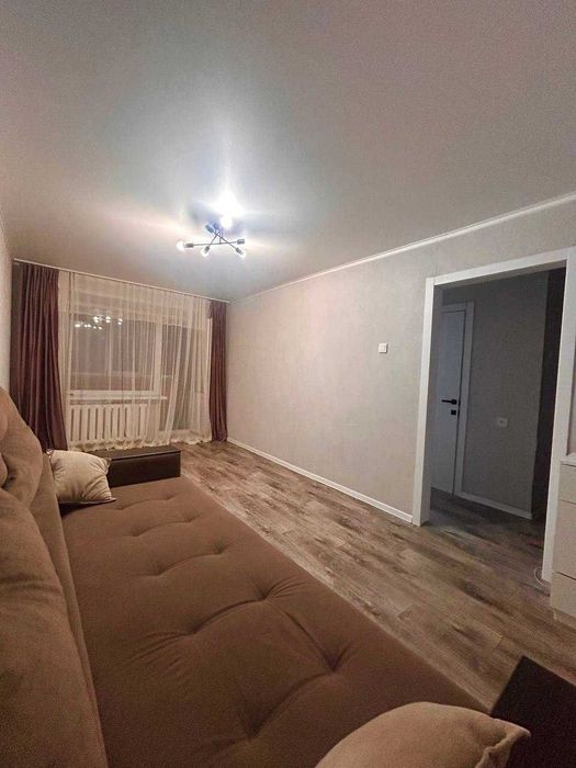 Продам 1 ком кв р-н КСК