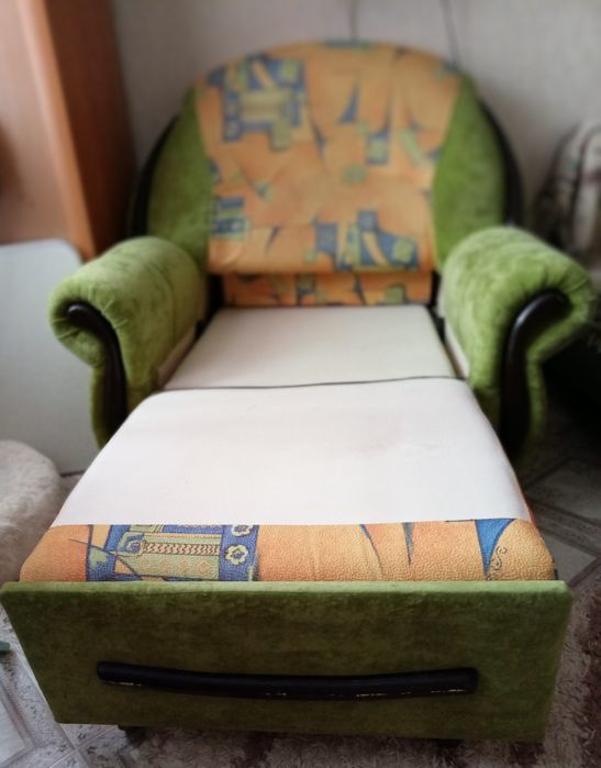 Продам кресло кровать б/у