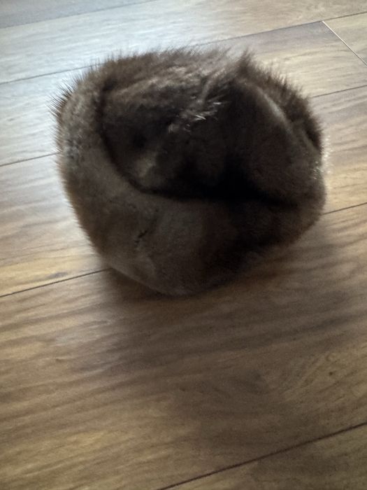 Caciula din blana naturala  nurca maro