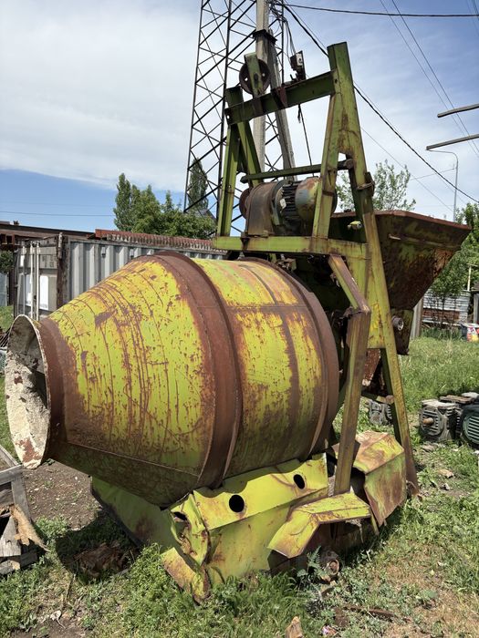 Бетономешалка 0,7 куб