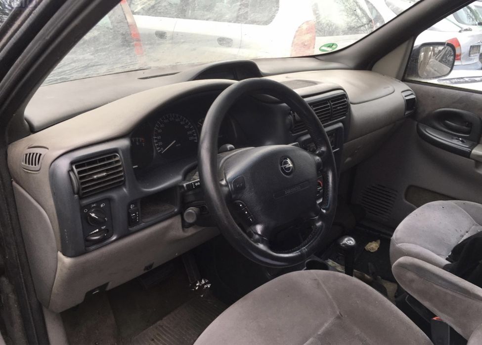 Опель Синтра на работе