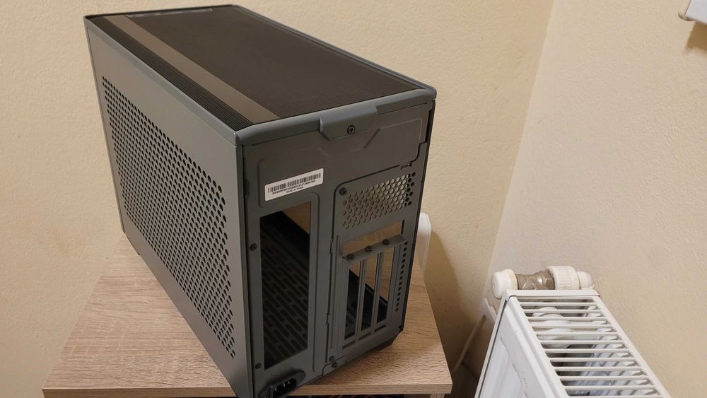 Cooler Master MasterBox NR200P MINI-ITX