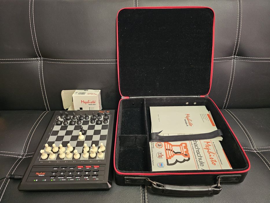 Шахматен самоучител Mephisto