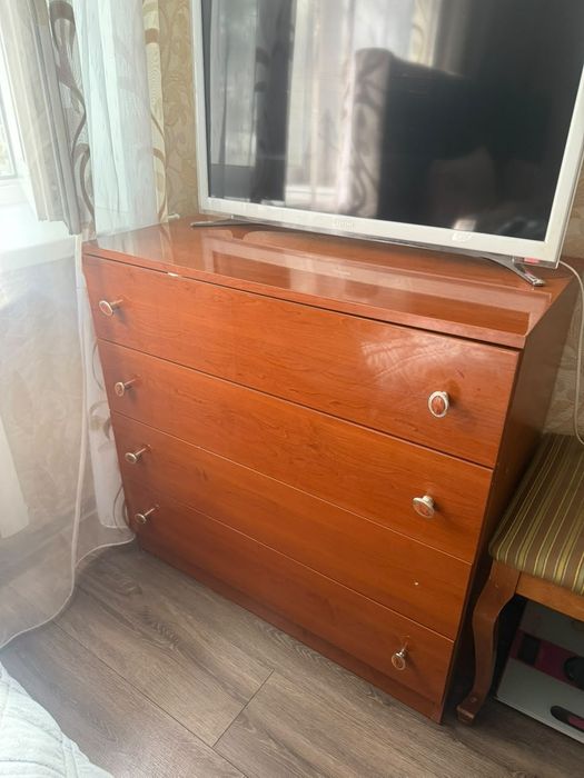 Продам комод 4 ярусный