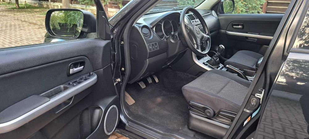 SUZUKI Grand Vitara 12.2006 1.9D 129 CP E4 4×4 AC/clima, recent adus