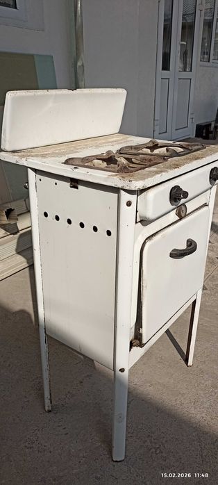 Плита газовая двух конфорочная  Б-У