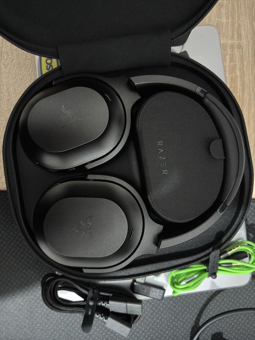 Беспроводные наушники Razer Barracuda Pro черный