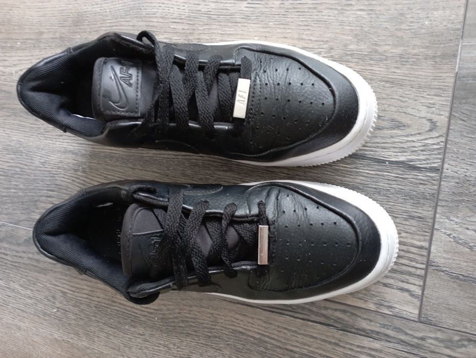 Nike WMNS Air Force 1 Sage Low Black White
Oct. 01, 2018 138