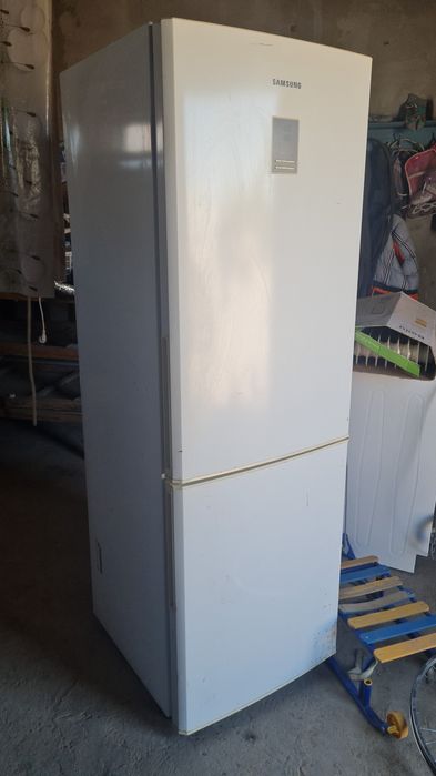 Холодильник  б/у