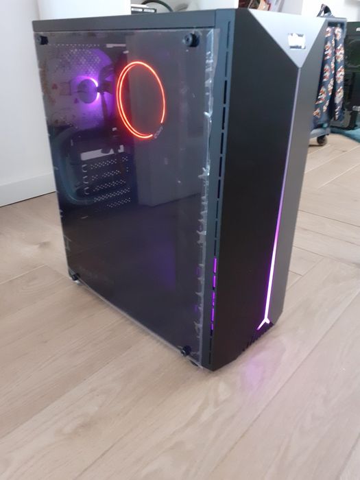 Vând Amd Ryzen 5 1600x (similar cu i5 generația 10)