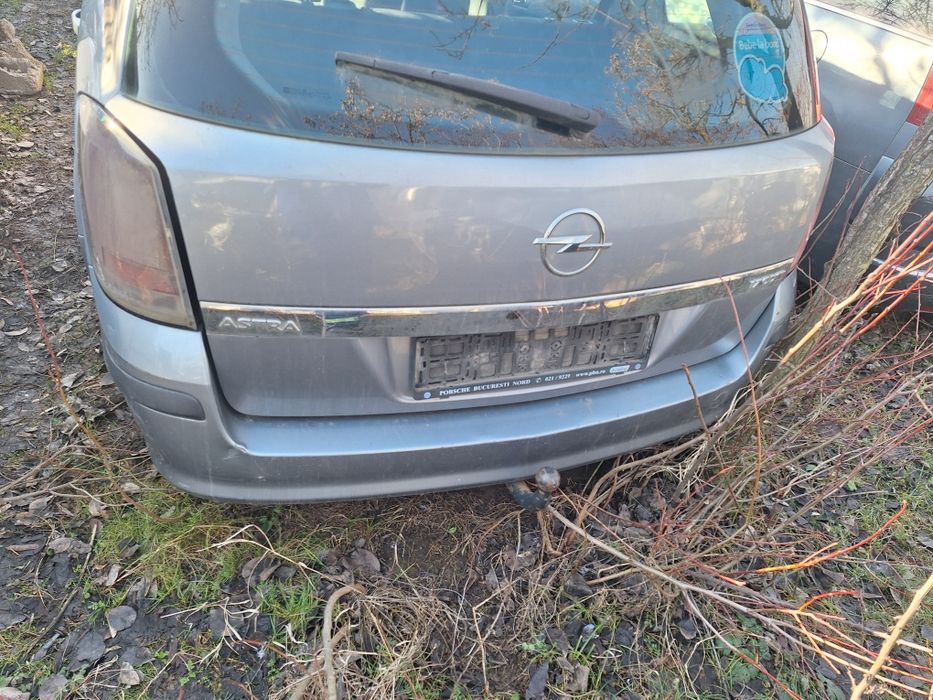 Dezmembrari Opel Astra H breck 1.7 diesel an 2007