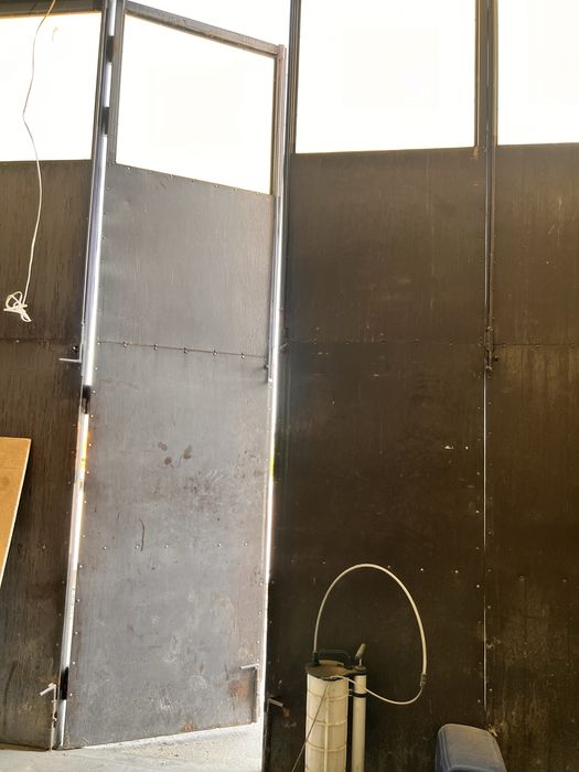 Ворота Буу срочно