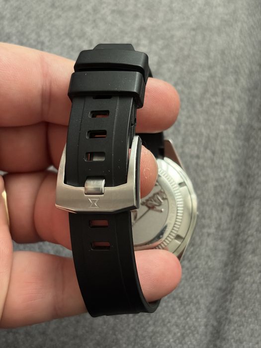 Edox Automatic Neptunian SkyDiver