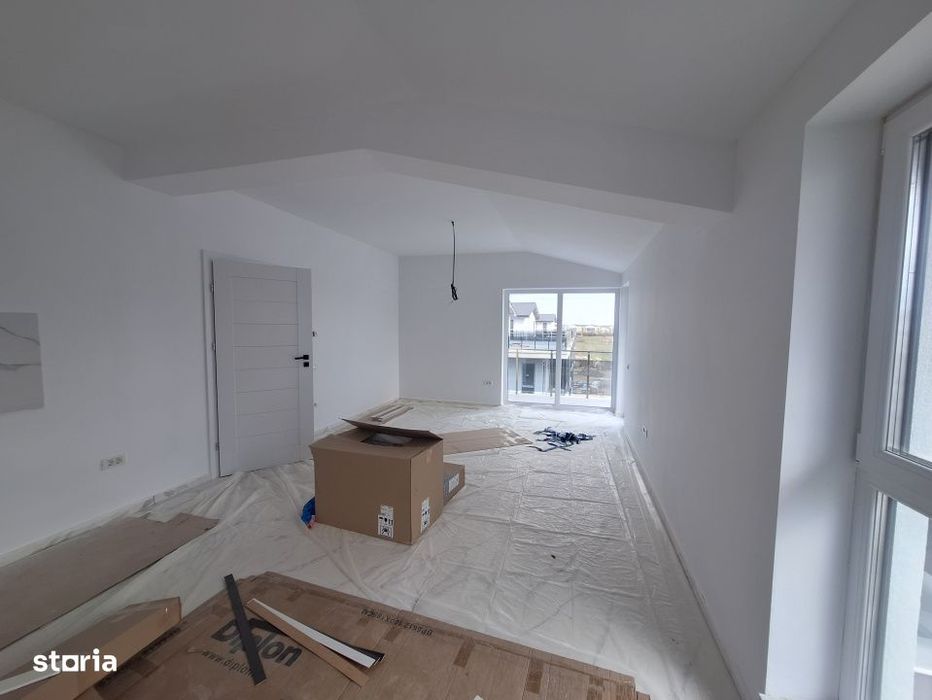 Penthouse cu 3 camere si terasa de 30 mp - zona Braytim