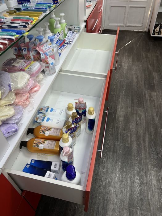 Витринные полки