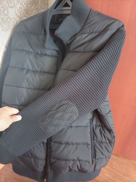 Продам куртка осень