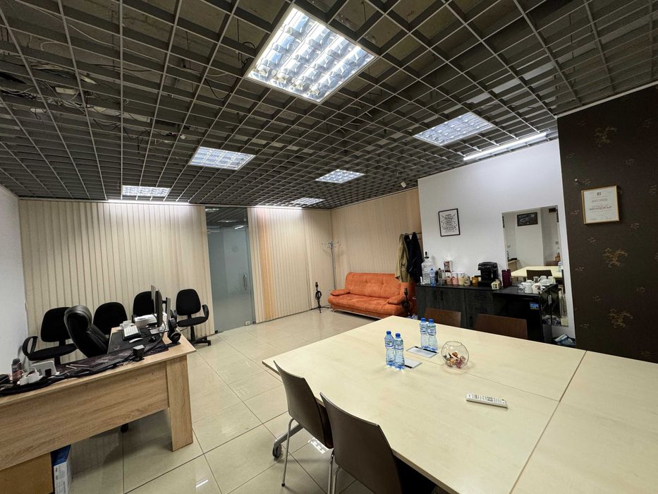 Дава се под наем Офис в Пловдив, Център - 50 кв.м за 199.41 € - Снимка #6